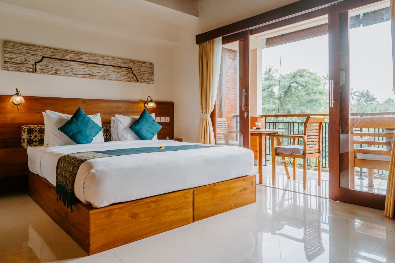 Gunung Merta Bungalows - Superior Triple Room1